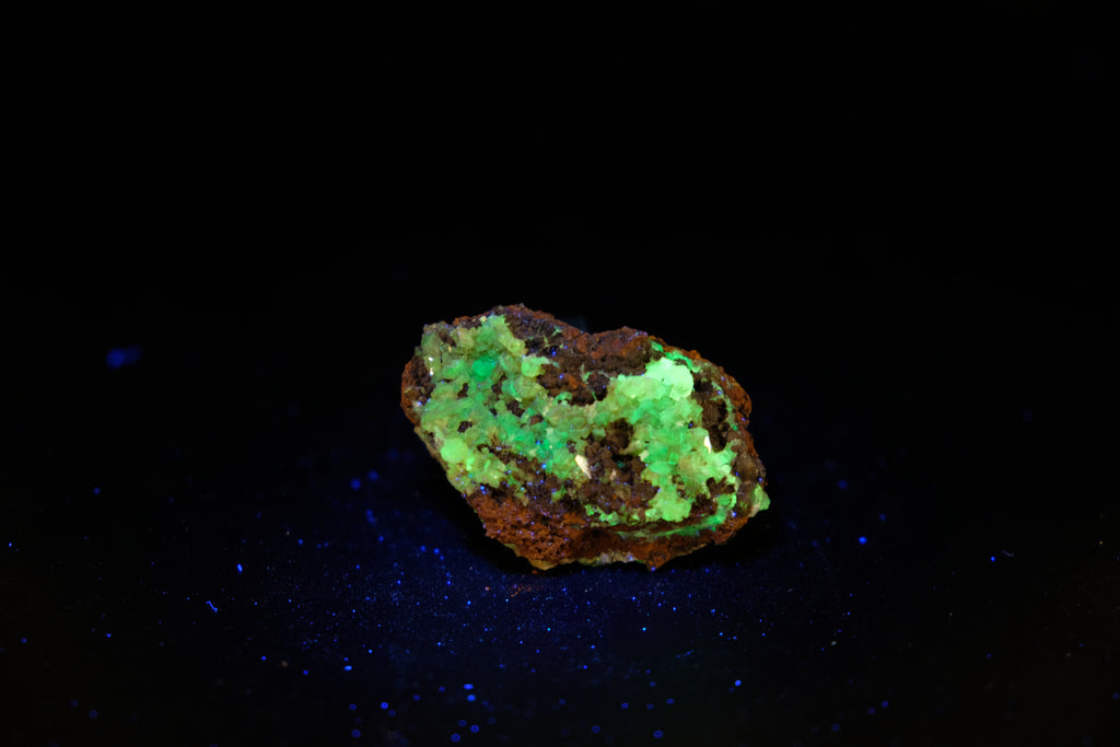 Adamite (Fluorescent)