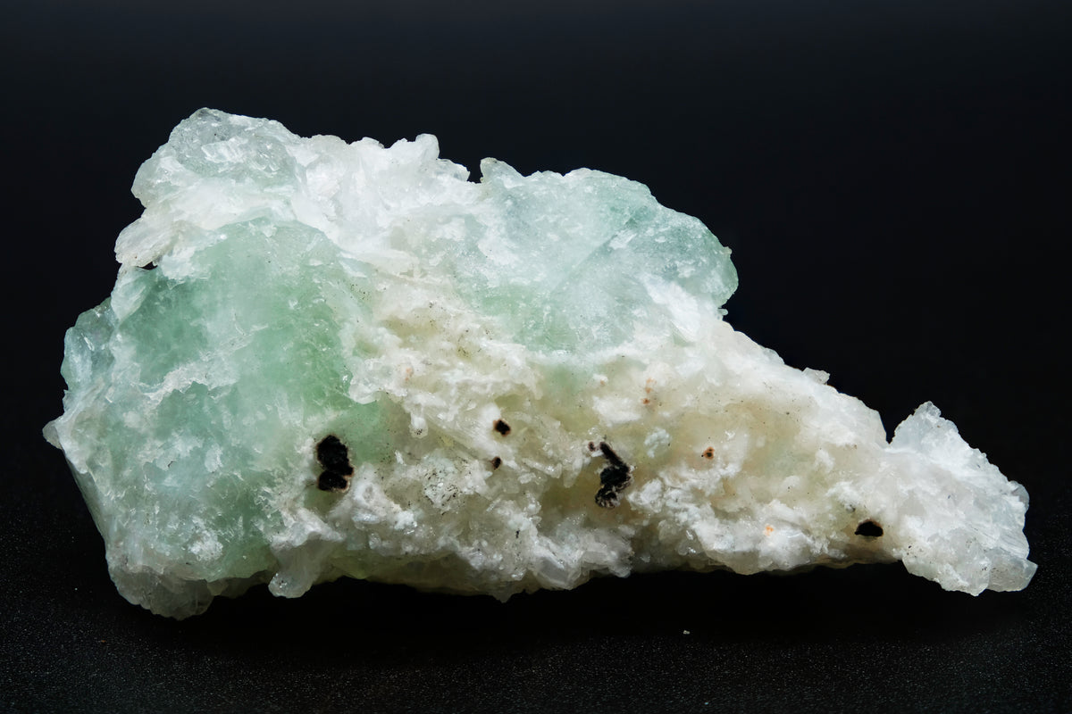 Fluorapophyllite and Stilbite