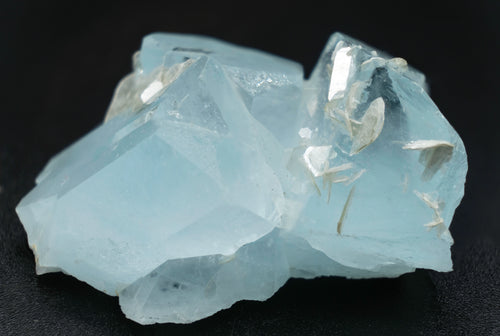 Aquamarine (Beryl), Muscovite