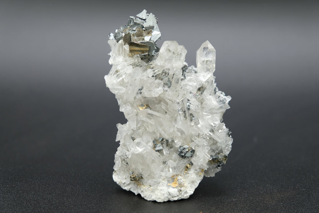 Tetrahedrite Pyrite, Tennantite, Quartz