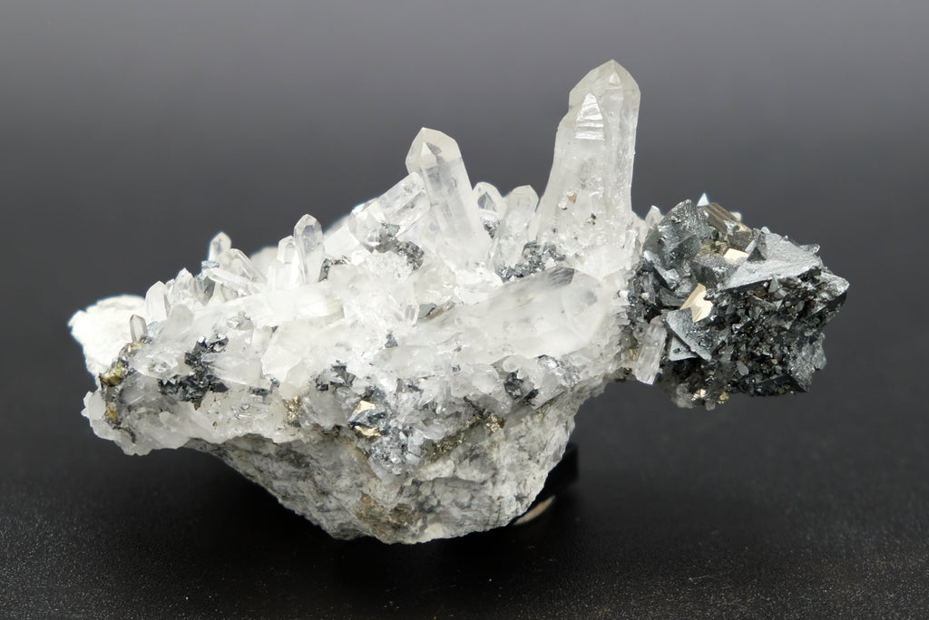 Tetrahedrite Pyrite, Tennantite, Quartz