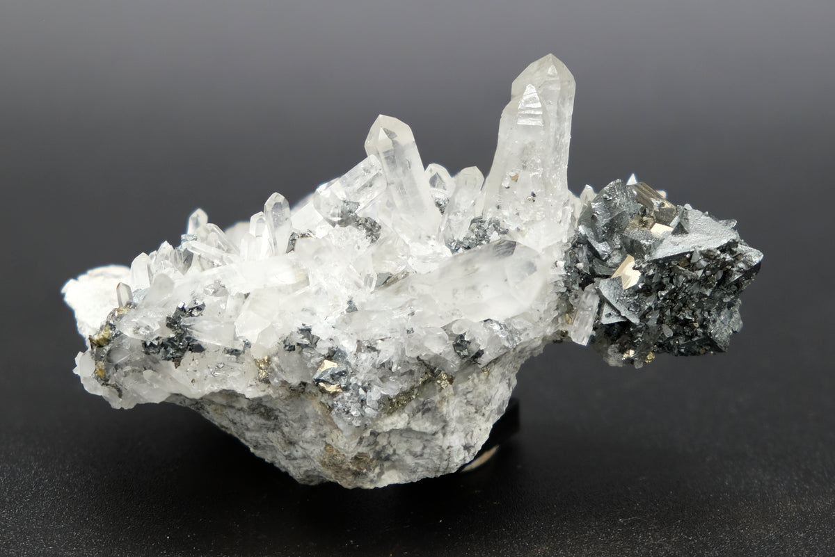 Tetrahedrite Pyrite, Tennantite, Quartz
