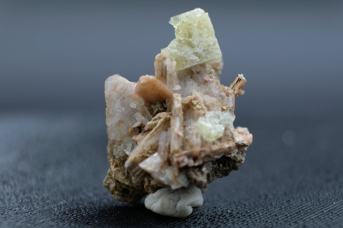 Leucophanite, Serandite, Albite (Type Locality)