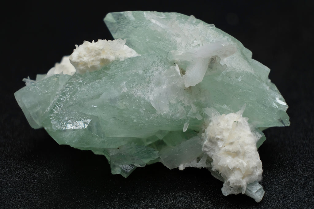 Mordenite, Apophyllite