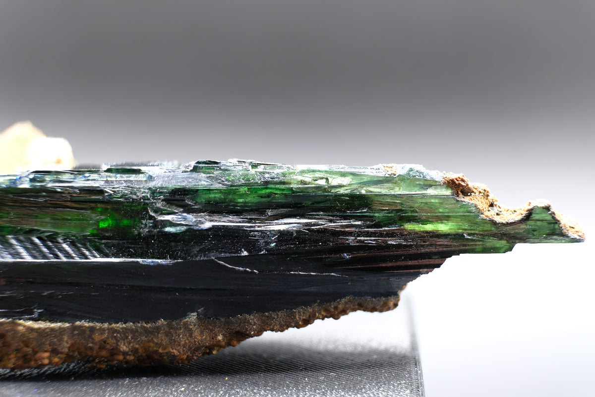 Vivianite, Ludlamite