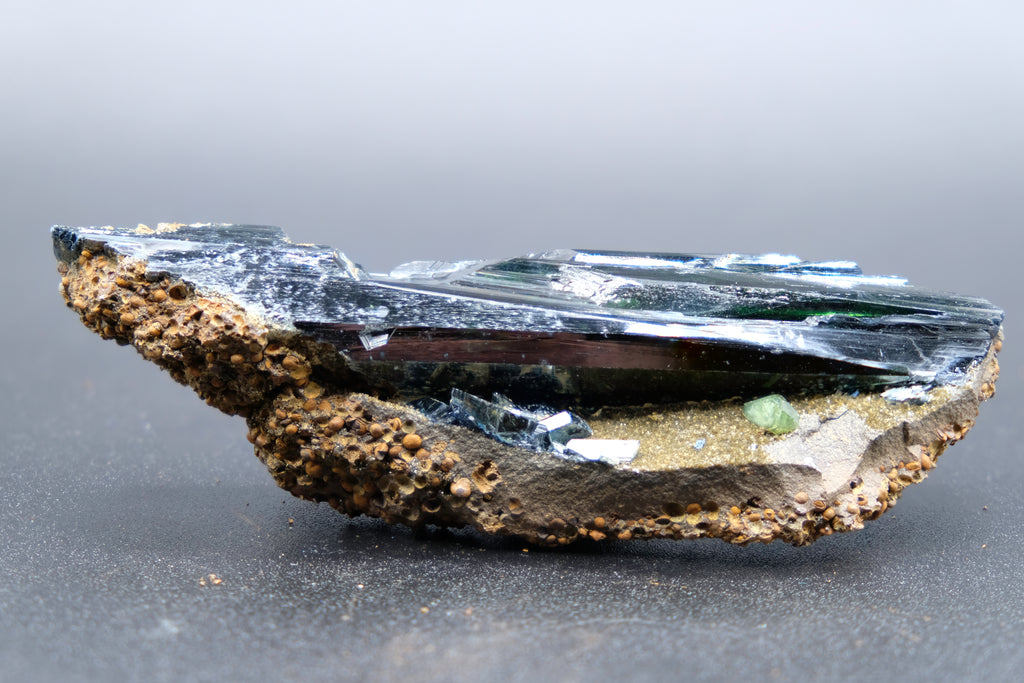 Vivianite, Ludlamite