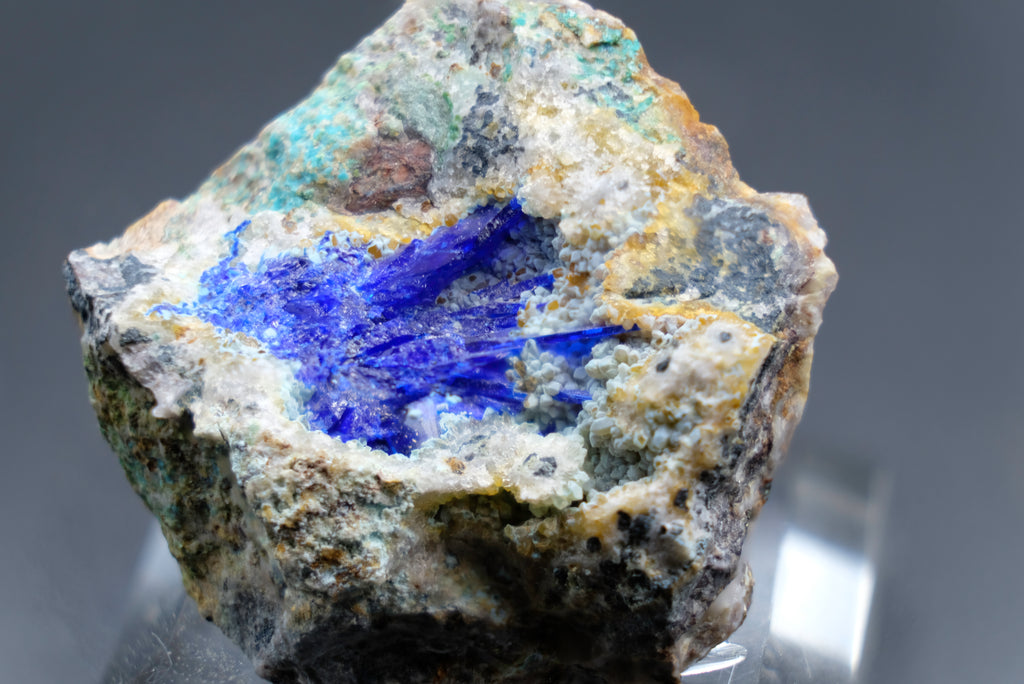 Linarite, Gearksutite, Quartz (Rare)